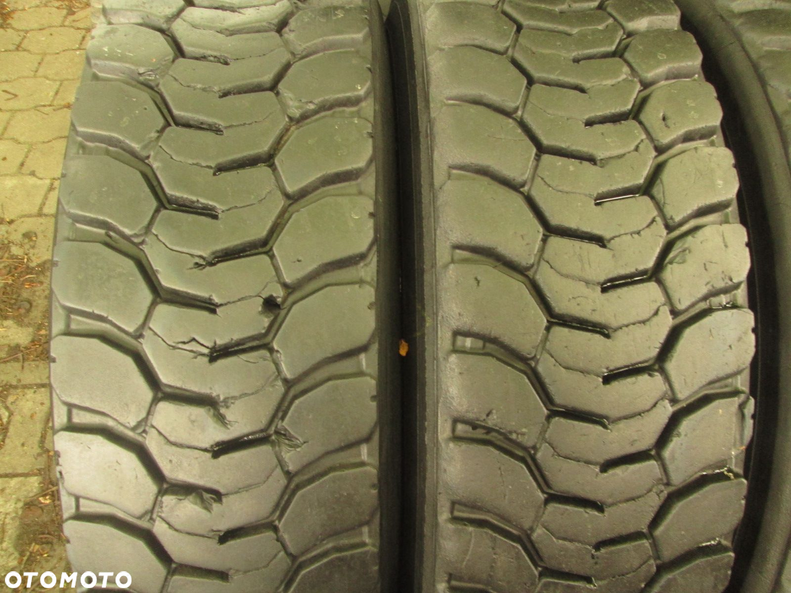 315/80R22,5 Bieżnikowana Michelin X-Works D - 6