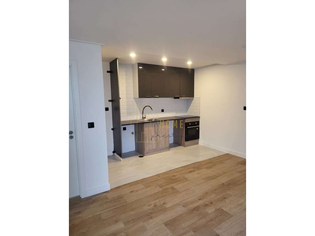 Excelente Quinta Bi familiar ou de Investimento-32