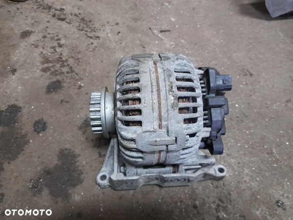 Alternator VW Audi 070903024 180A - 1