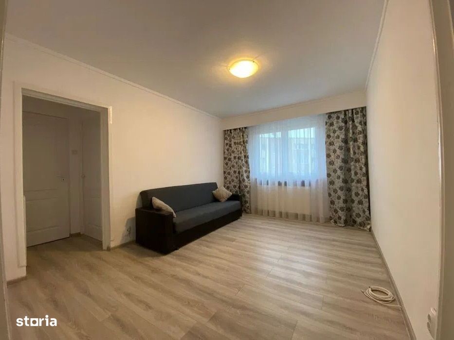 Apartament de vanzare cu 4 camere  în Manastur