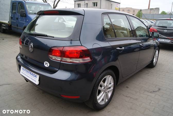 Volkswagen Golf VI 2.0 TDI Highline - 5