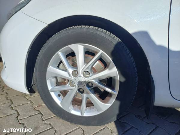 Toyota Auris 1.8 VVT-i Hybrid Automatik Touring Sports Comfort - 30