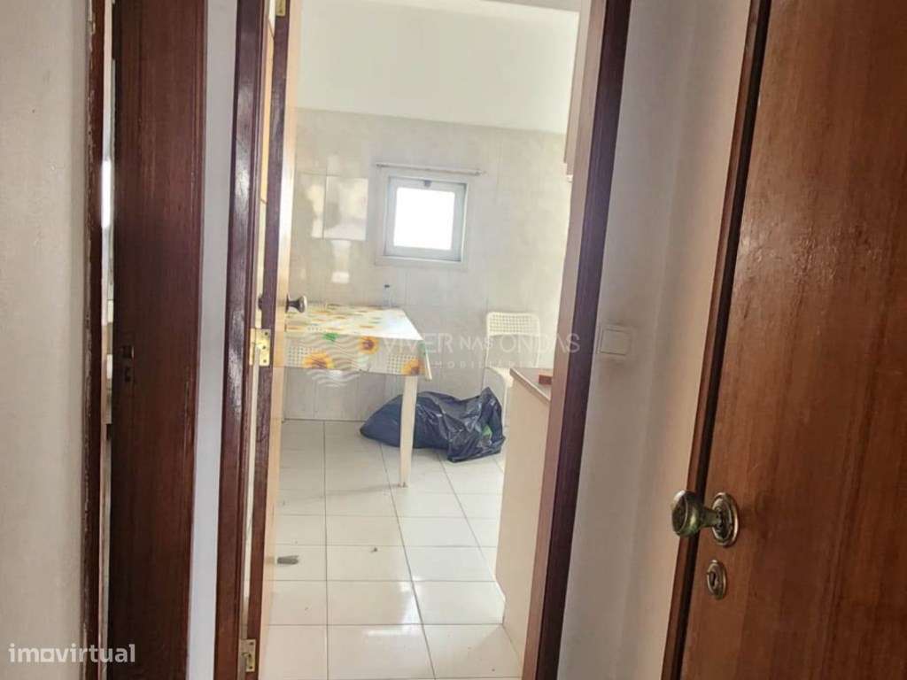 Apartamento T4 com 2 wc's na Caparica, Almada. - Grande imagem: 4/26