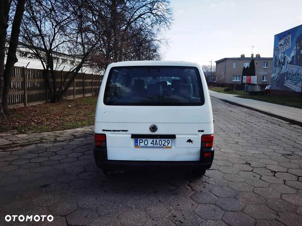 Volkswagen Transporter - 7