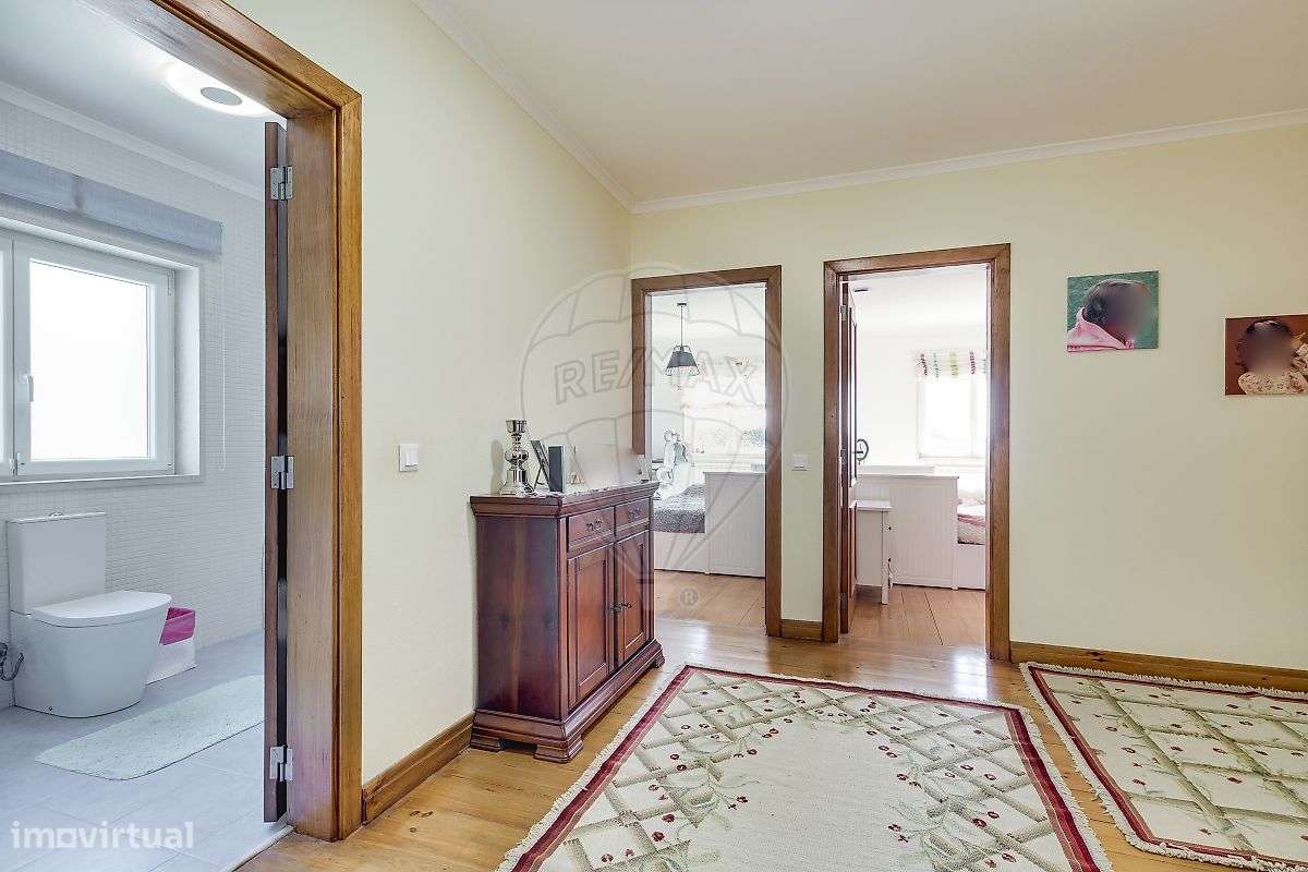 Moradia T5 para venda-26