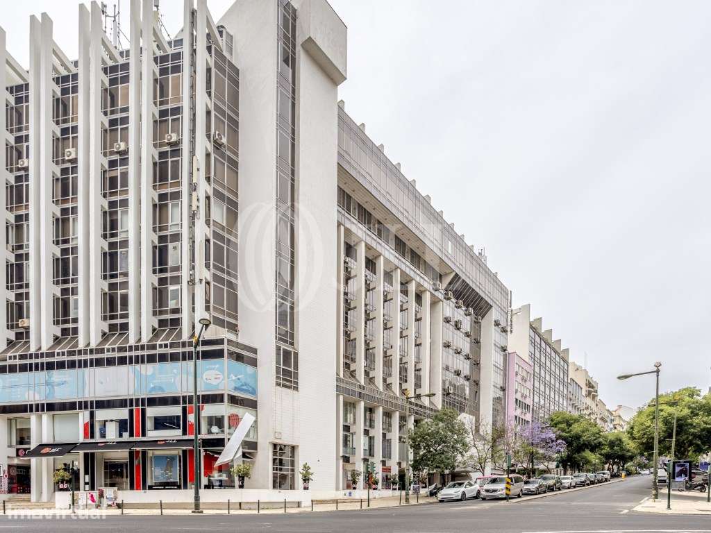 Espaço comercial no edifíco Castil em Lisboa - Grande imagem: 3/20