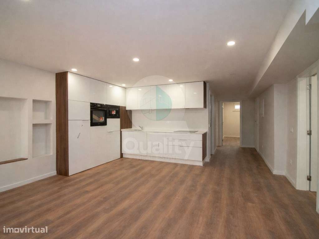 T3 remodelado no centro do Barreiro-0