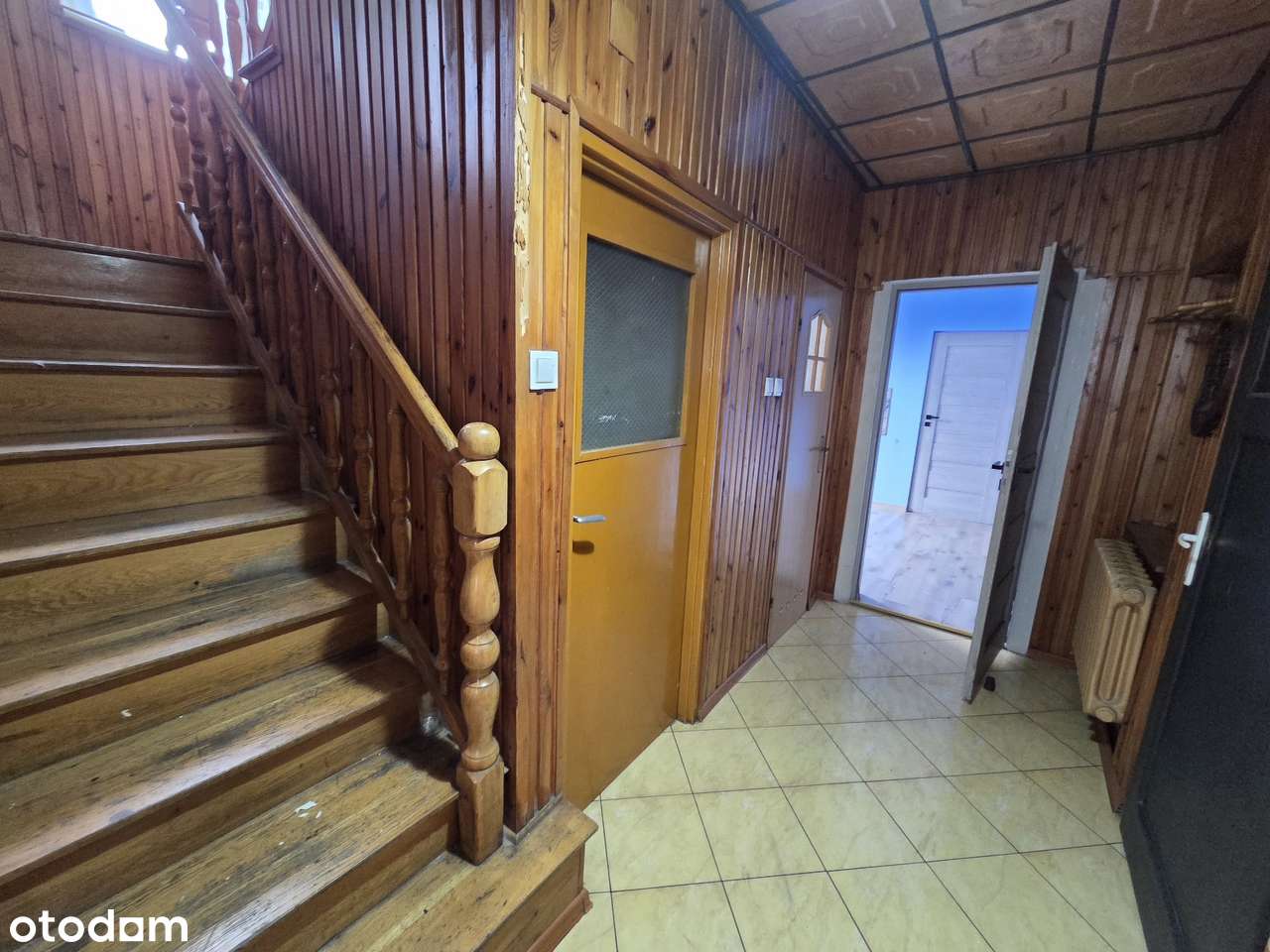 Dom bliźniak z garażem, budynkami gospodarczymi i piwnicą w Śmiglu-19