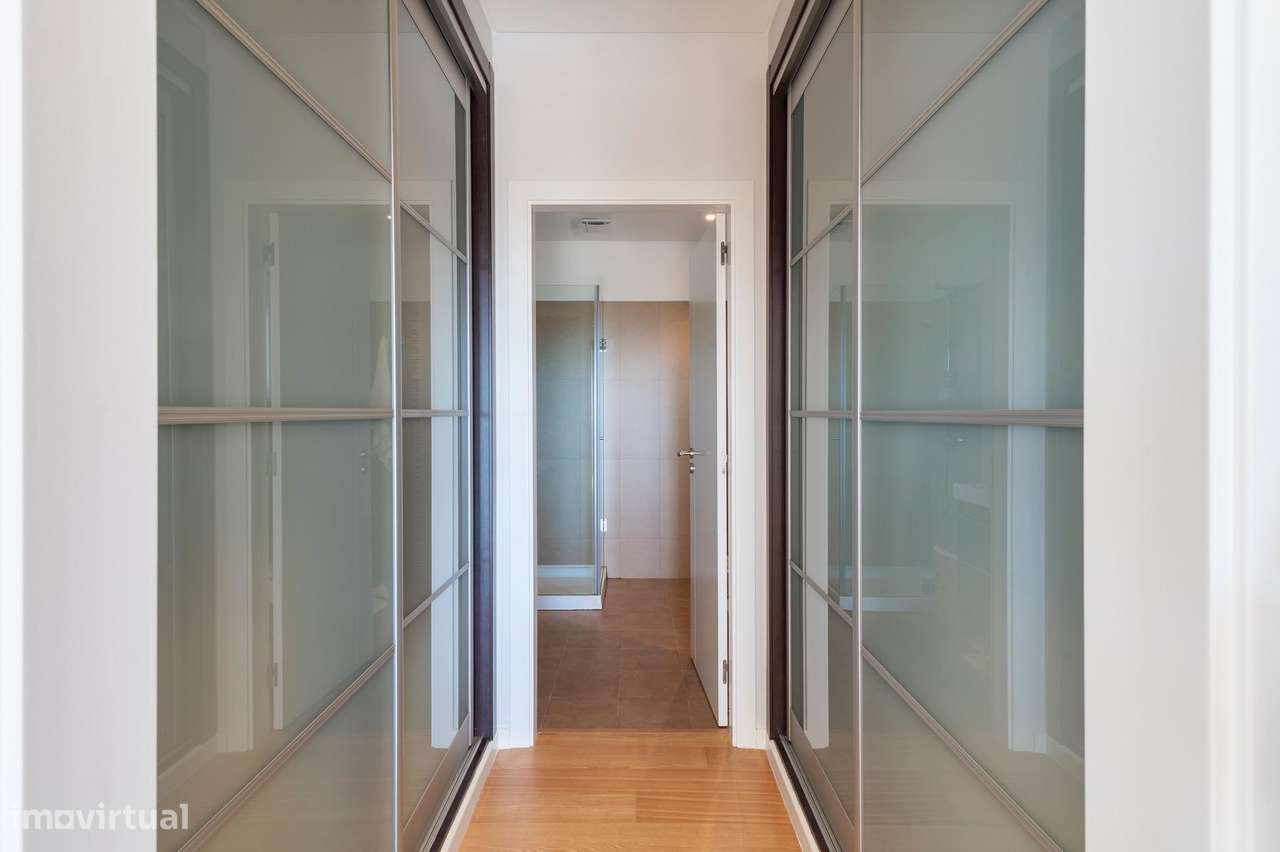 Moradia T3 com Jardim e Garagem | Construída em 2011 | São Pedro...-35