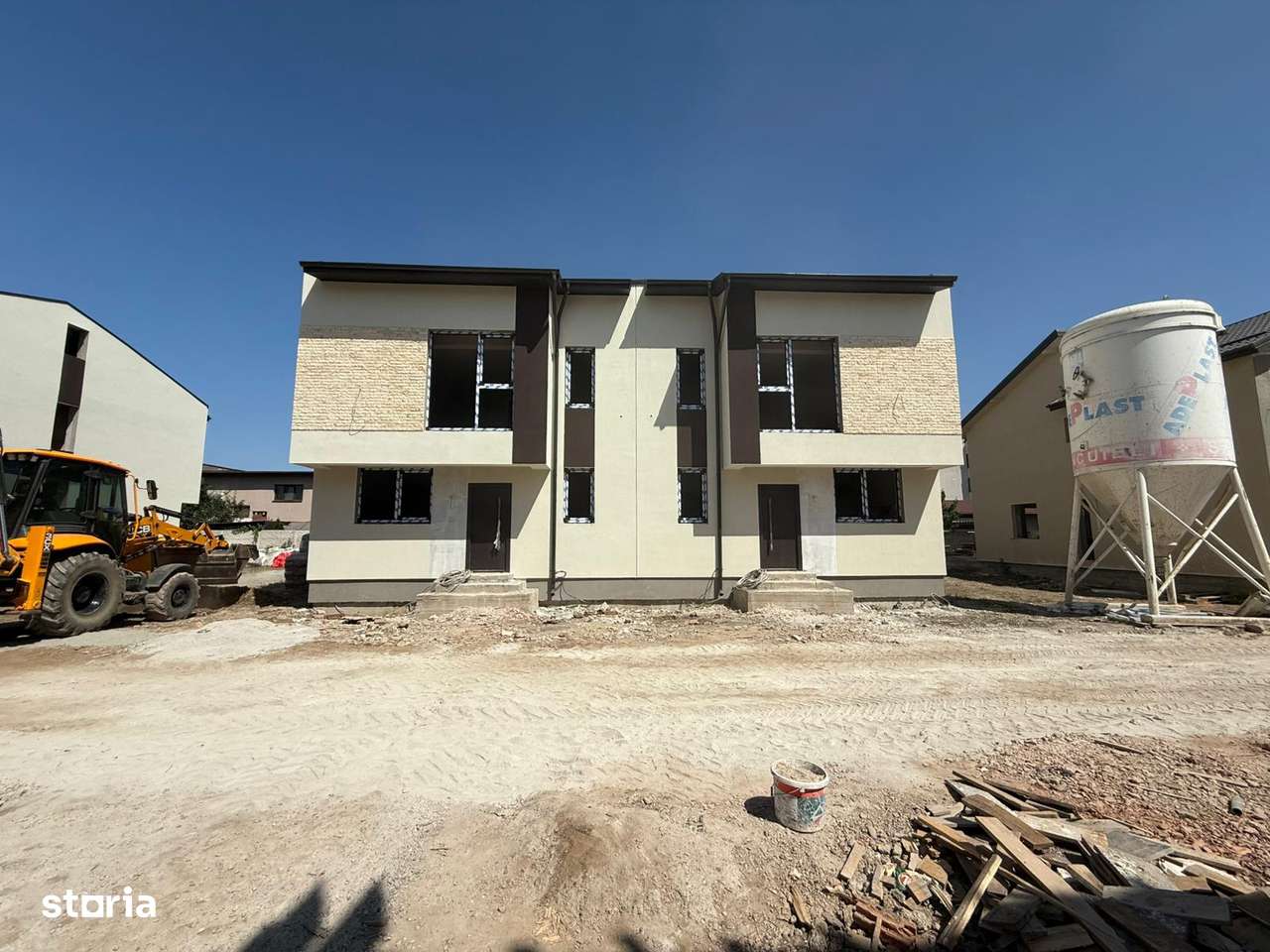 Duplex mare P+1+M Prelungirea Ghencea - Imagine principală: 2/19