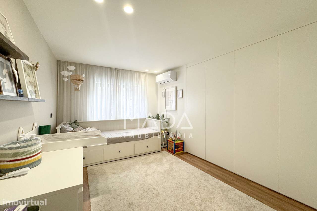 RENOVADO Apart. T3 c/2 suites e garagem fechada no centro de Braga-16