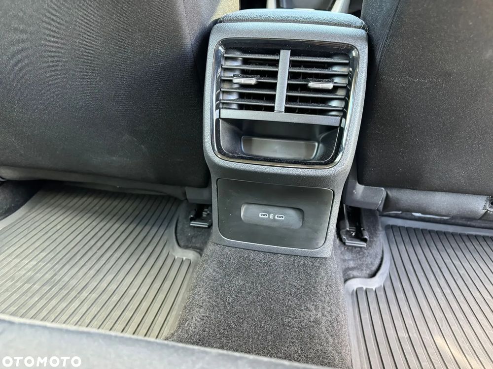 Skoda Octavia Salon Polska FV23%