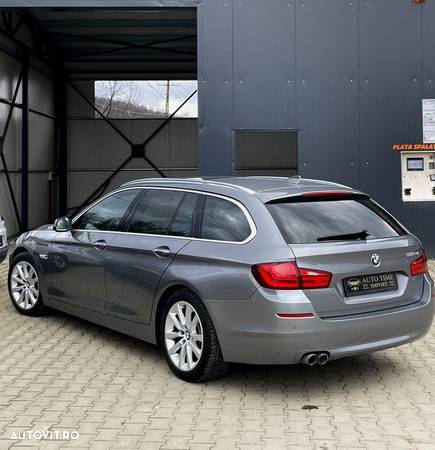 BMW Seria 5 520d Touring Aut. Luxury Line - 11