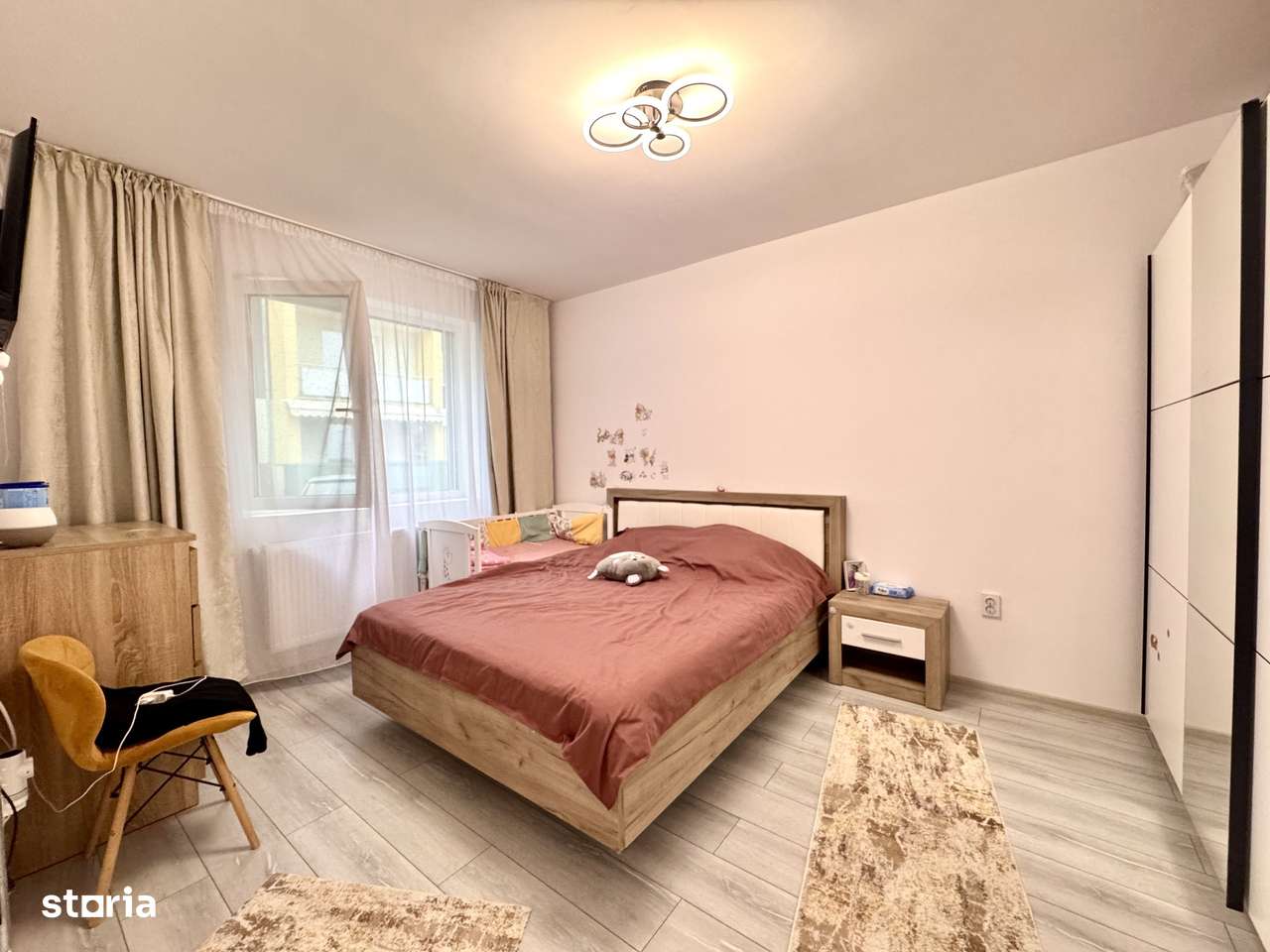 Giroc-Calea Urseni, bucatarie inchisa, Mobilat-0