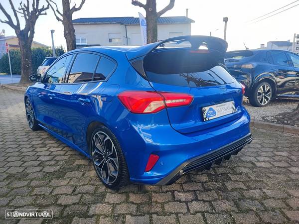 Ford Focus 1.0 EcoBoost Hybrid ST-LINE X - 5