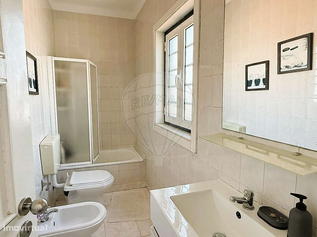 Moradia T4 para venda-18