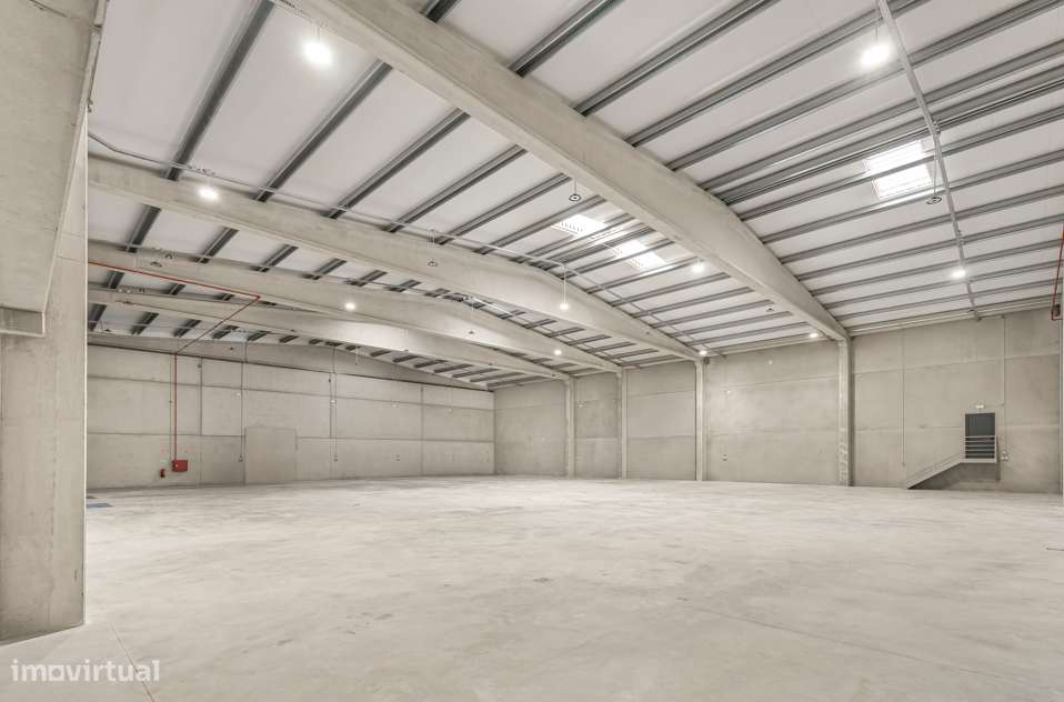 Armazém à venda , Quinta de Matos-18