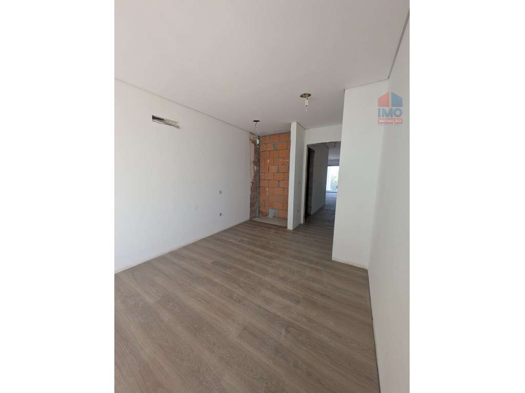 APARTAMENTO T1 NOVO | CONDOMÍNIO FECHADO | VISTA MAGNÍFICA-10