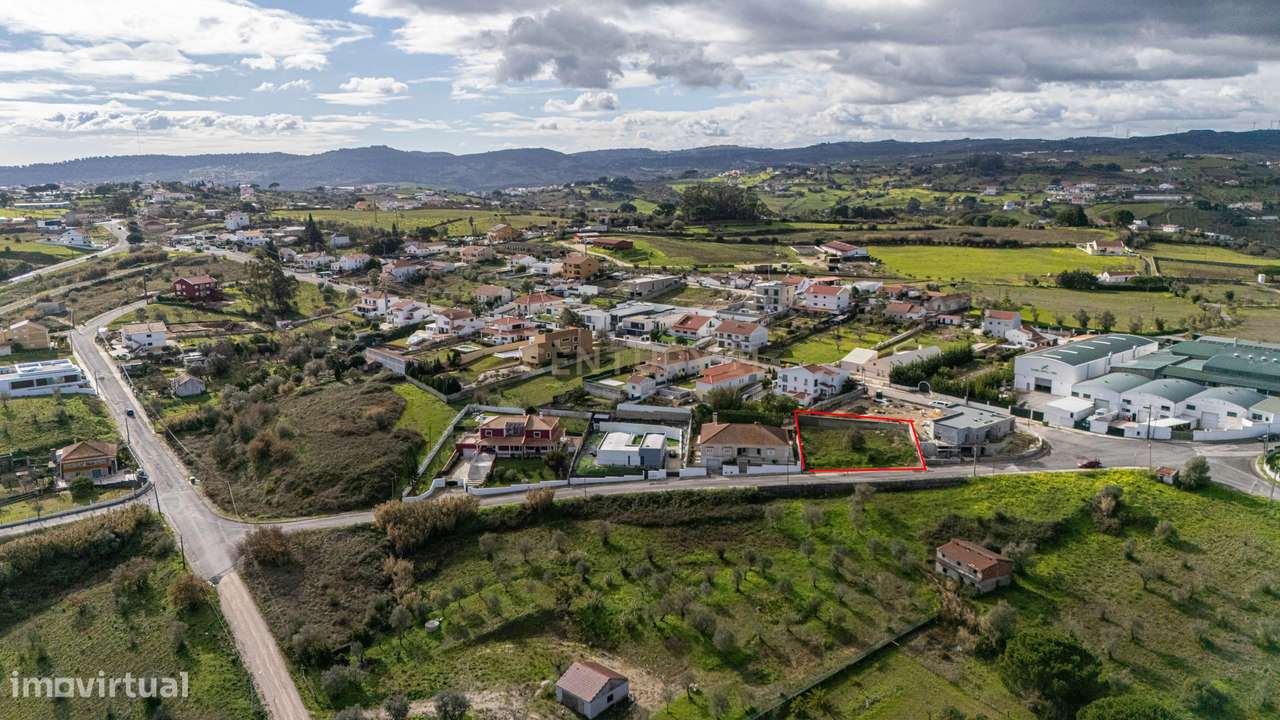 Terreno para Construção com Projeto Aprovado – Quinta da Coutada, Vila-9