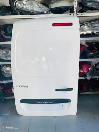 Porta Trás Esquerda Mercedes Citan - 2012 / 2023 - 1