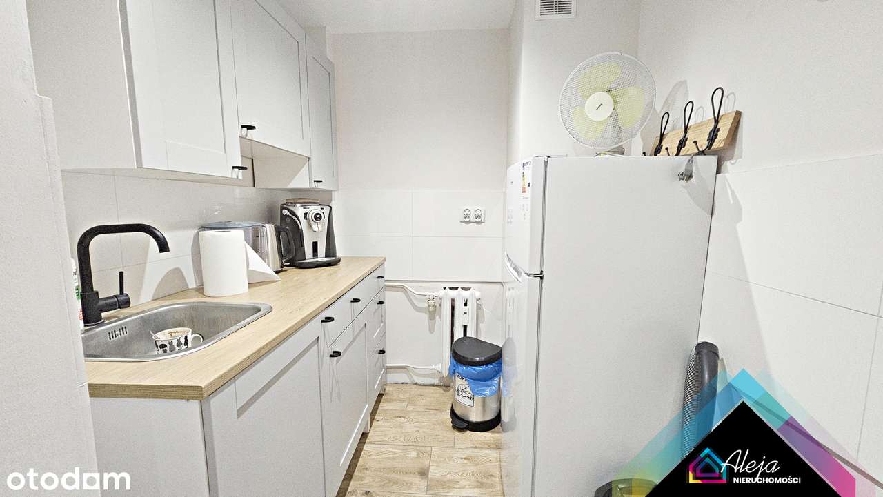 Kawalerka ,2.piętro ,blok z windą ,duży balkon ,po generalnym remoncie-8