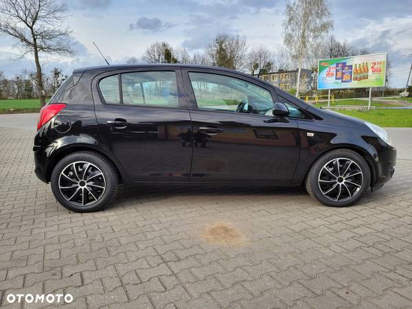 Opel Corsa - 2