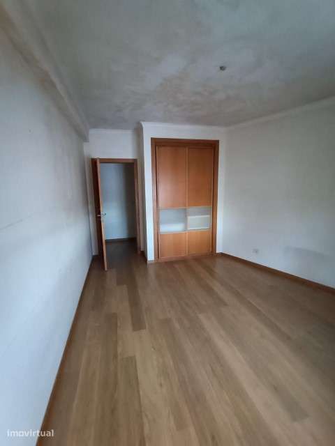 Apartamento em Amadora, Venteira-6