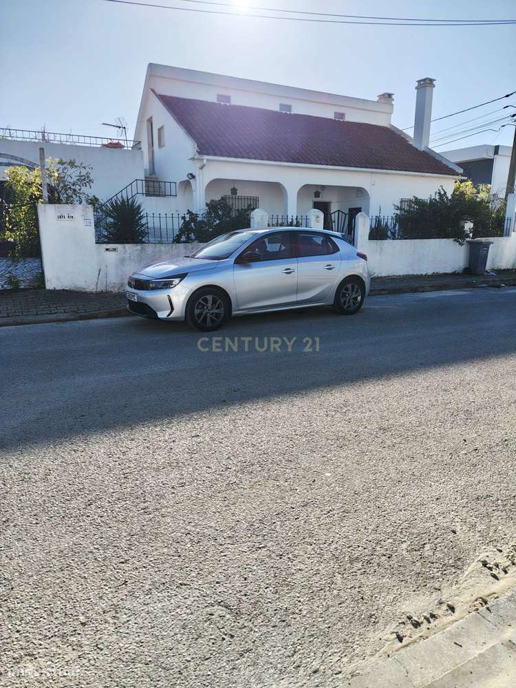 Moradia isolada, Redondos - Fernão Ferro - Seixal - Grande imagem: 4/17