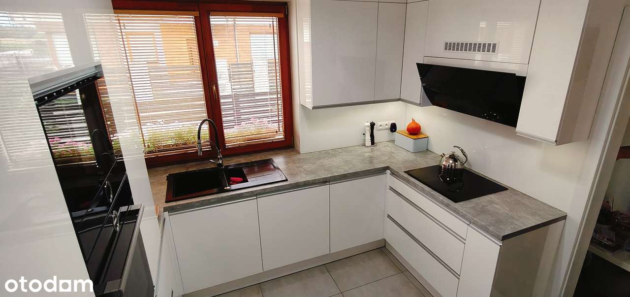 Nowoczesny dom semi-detached z garażem i klimatem-3