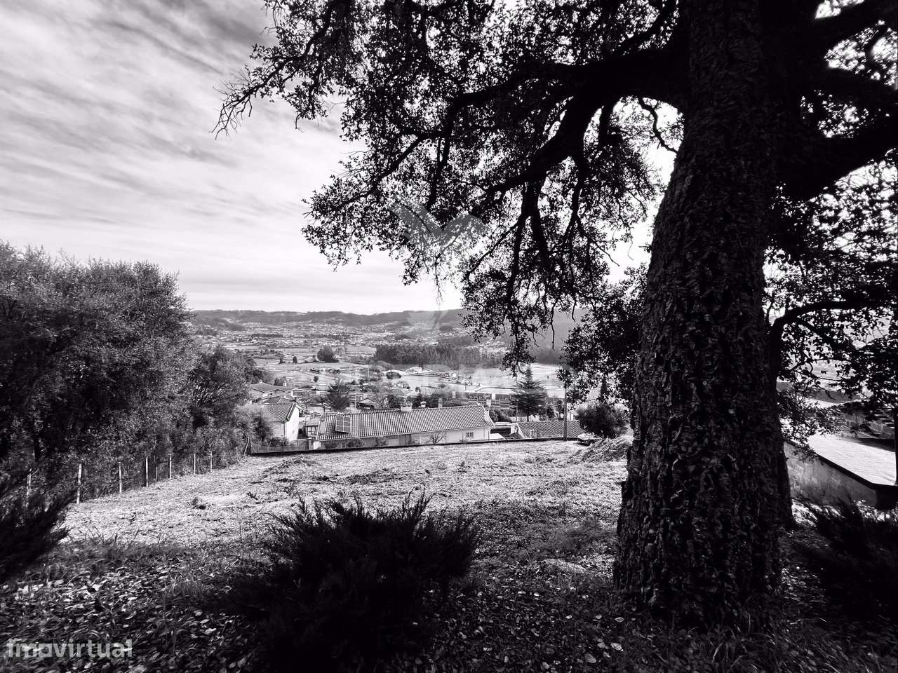 VISTA DESLUMBRANTE | TERRENO URBANO | 1000M2 - Grande imagem: 2/6