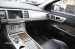 Jaguar XF 3.0 V6 Diesel S Luxury - 12