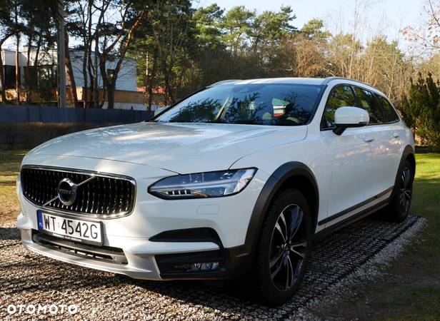 Volvo V90 D4 AWD Geartronic Momentum Pro - 2