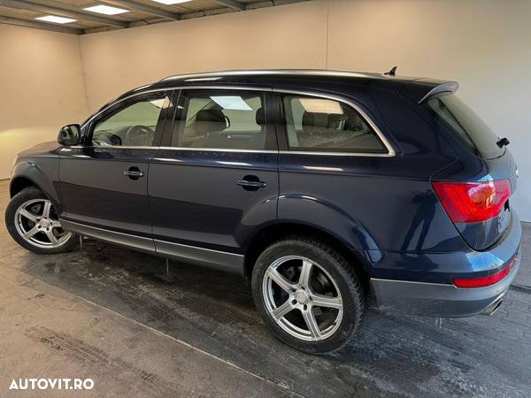 Audi Q7 3.0 TDI DPF clean diesel quattro tiptronic - 3