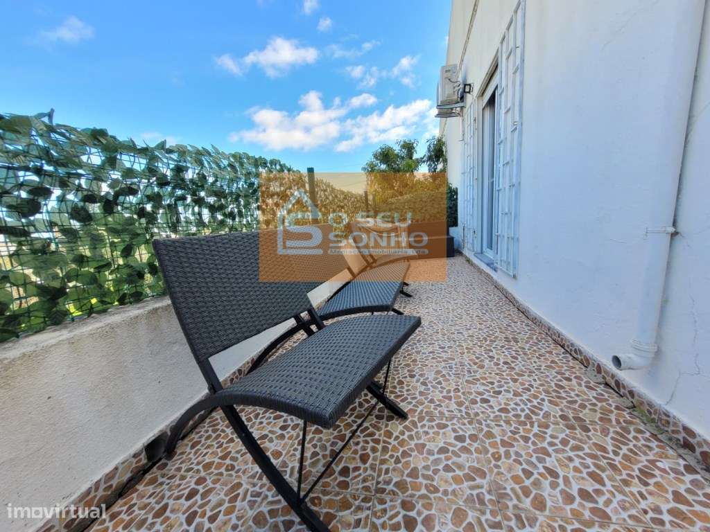 Moradia T3 com Quintal em São Brás de Alportel-13