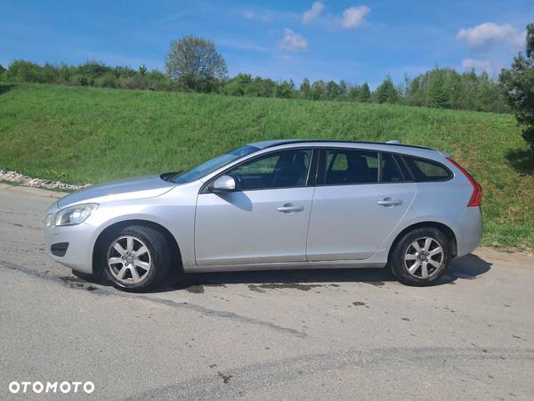 Volvo V60 D3 Momentum - 2