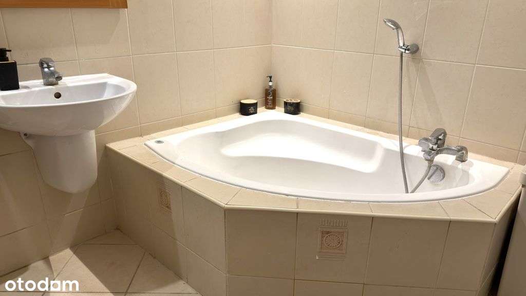 Na sprzedaż 3 pokojowe mieszkanie w Przecławiu-11