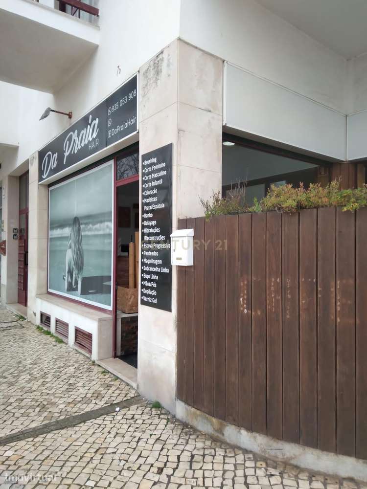 Trespasse de Espaço Comercial – Zona Emblemática da Costa da Caparica-27