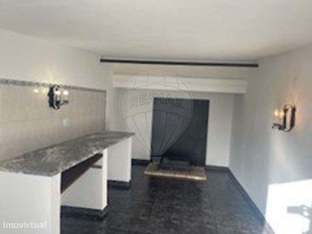 Moradia T1 para arrendamento - Grande imagem: 5/14