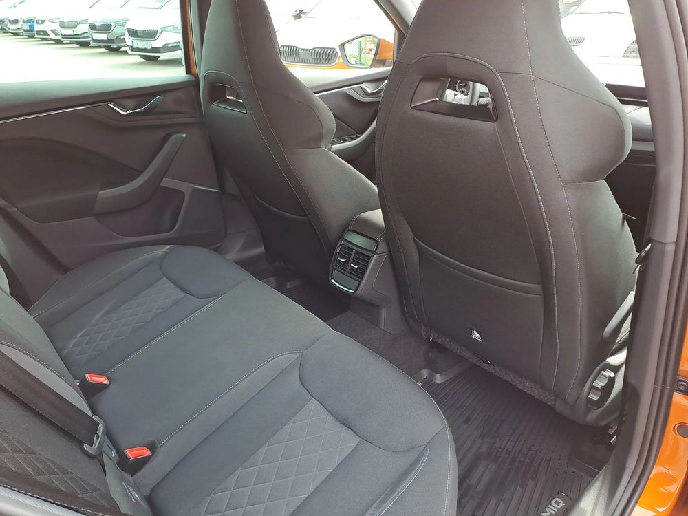 SKODA KAMIQ Style 1,0 TSI 110KM Virtual ACC Grzana P.szyba Kamera Salon Pl ASO