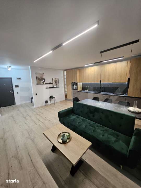Apartament semidecomandat la cheie, 53 mp utili, parcare, zona Teilor-0