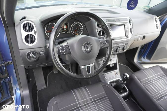 Volkswagen Tiguan 2.0 TDI DPF BlueMotion Technology Lounge Sport & Style - 10