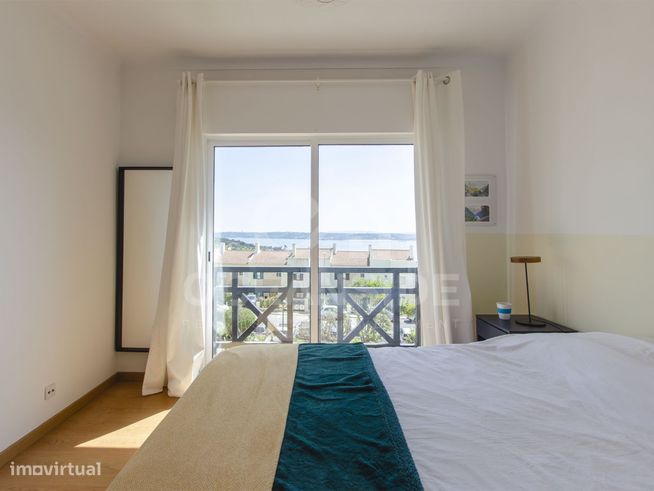 Apartamento T3 Duplex com vista de mar-32
