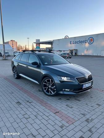 Skoda Superb 2.0 TDI SCR Sportline DSG - 2