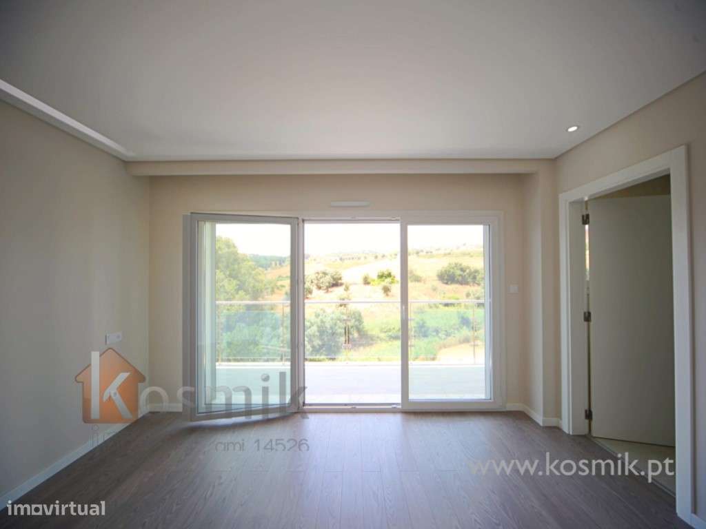 T3 SOLVILLAS :: ODIVELAS :: LISBOA :: NOVO : Equipado : Churrasquei...-23