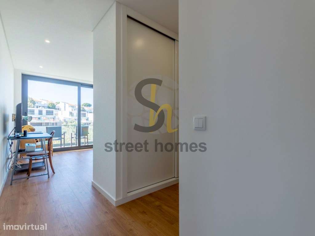 Exclusividade e Design: Moradia Contemporânea com Piscina no Coraçã...-21