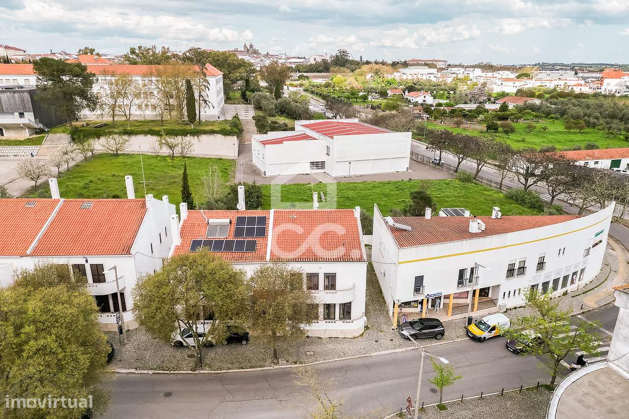 Espaço Comercial c/ 50 m² na Vila Lusitano, em Évora-12