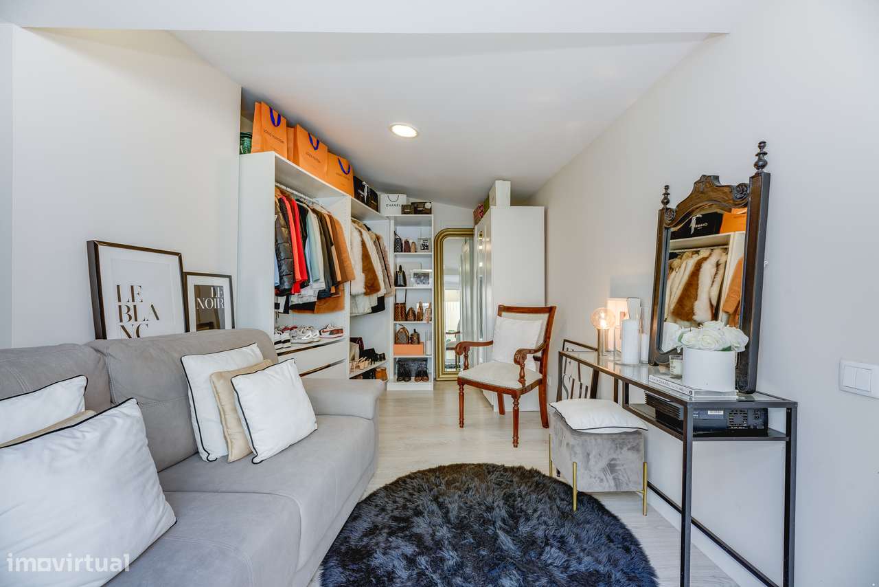 Apartamento T1 com terraço-17