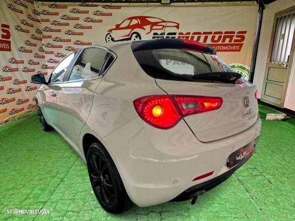 Alfa Romeo Giulietta 1.6 JTDm Progression - 10