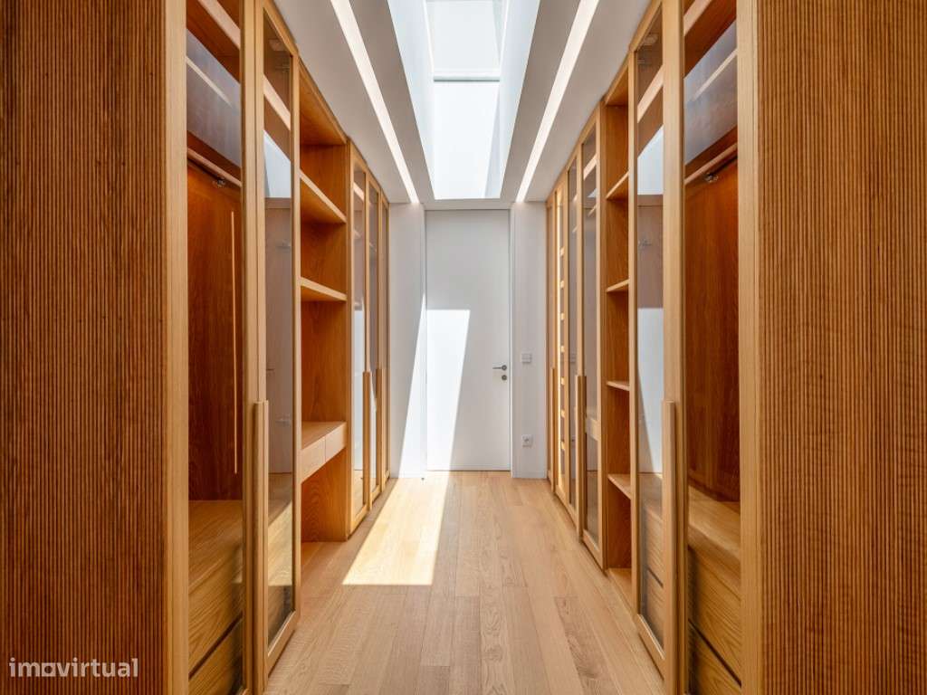 Moradia de excelência em fase final de construção junto à Lagoa de ...-23