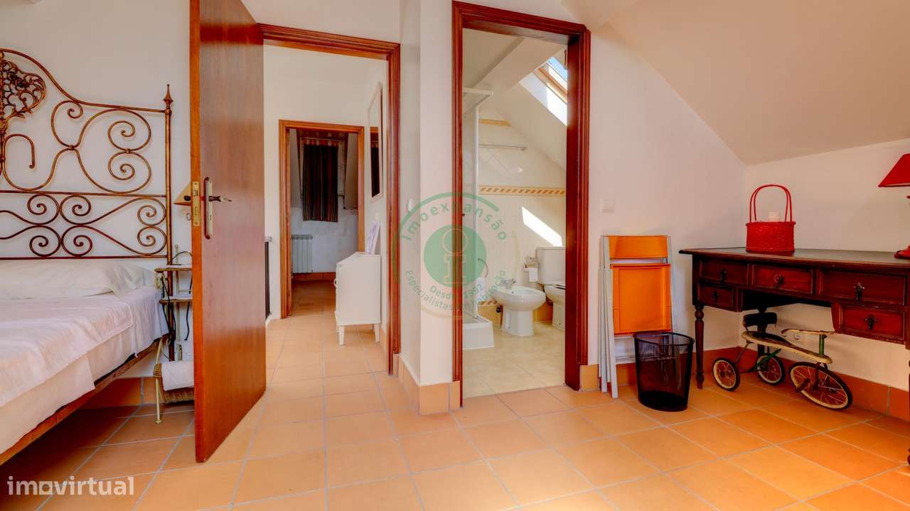 Casa Senhorial T4, junto à praia-23
